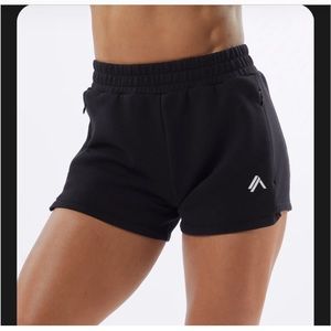 ALPHALETE ELEMENTS SHORTS XS